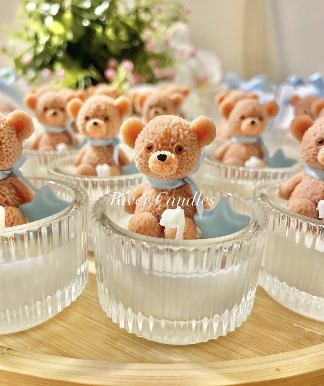 11. Teddy bear candles